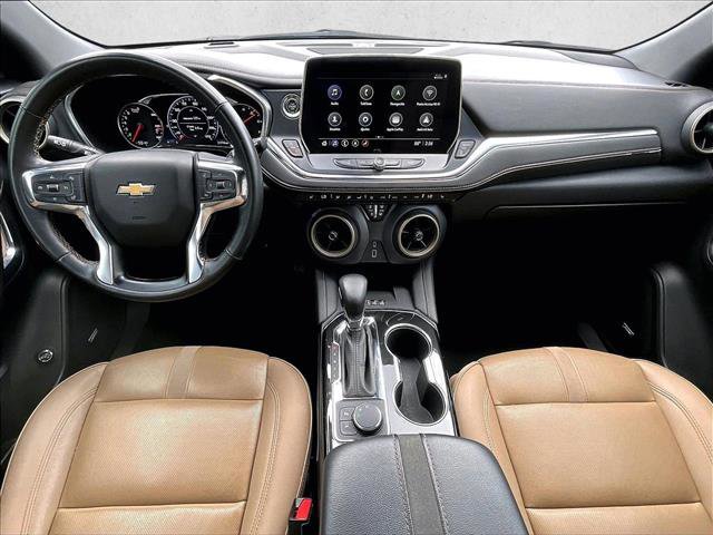 Used 2023 Chevrolet Blazer Premier image 16