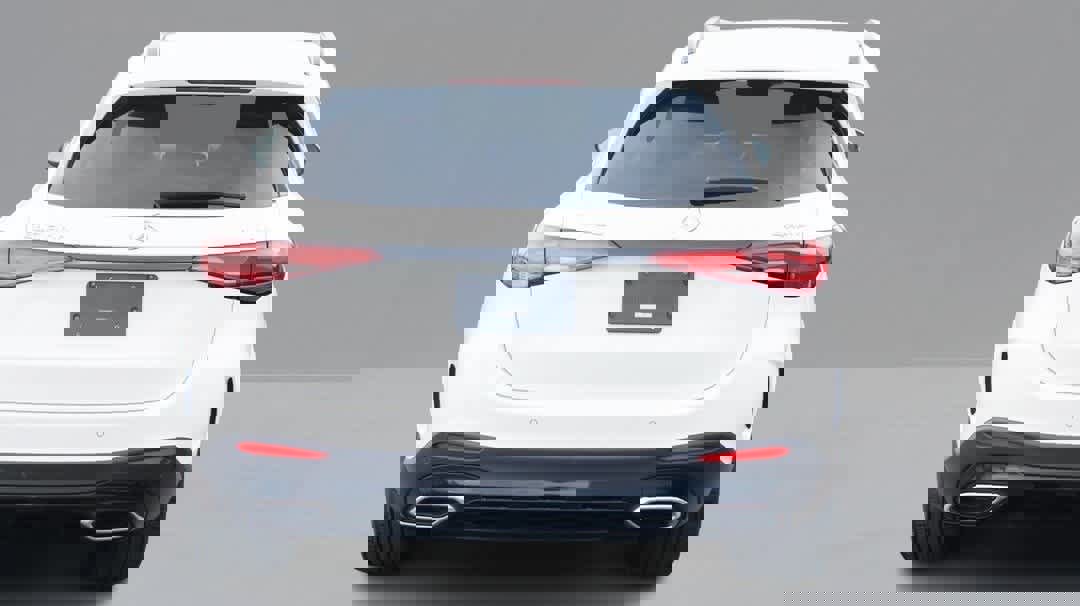 Certified 2025 Mercedes-Benz GLC 300 4MATIC image 6