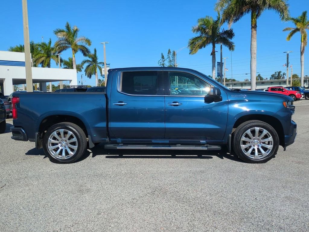 Used 2019 Chevrolet Silverado 1500 High Country w/ Technology Package image 4