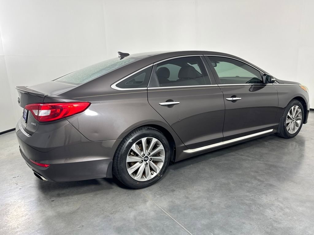 Used 2015 Hyundai Sonata Sport w/ Option Group 04 image 5