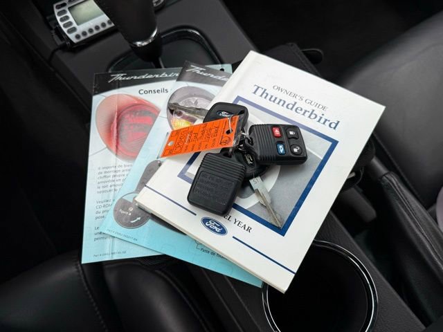 Used 2002 Ford Thunderbird RWD image 4