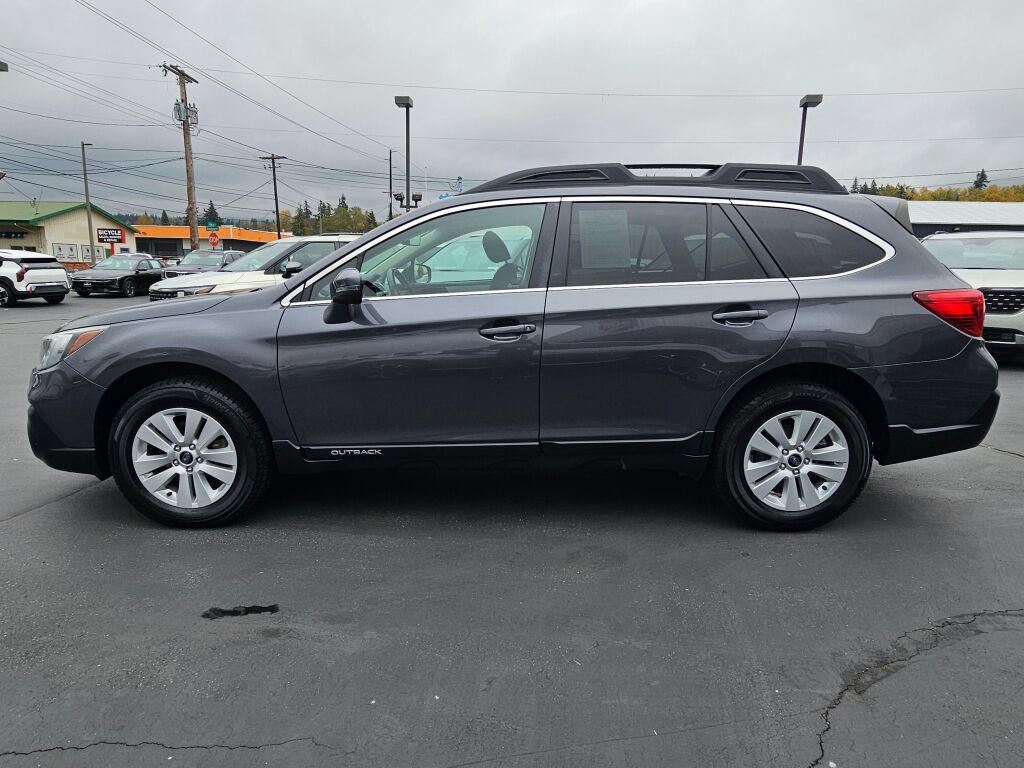 Used 2019 Subaru Outback 2.5i Premium AWD/4WD image 2