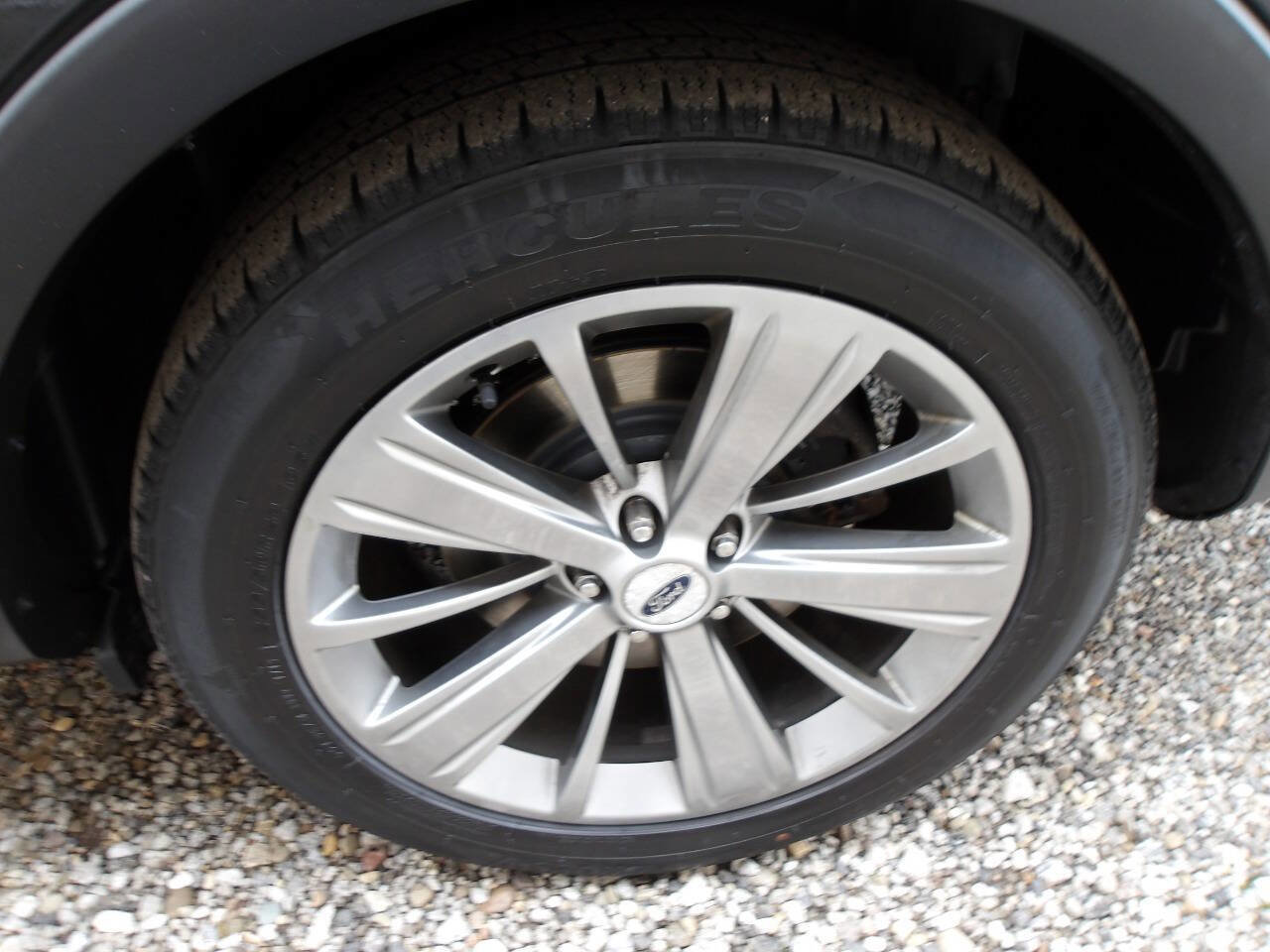 Used 2018 Ford Explorer Limited image 39