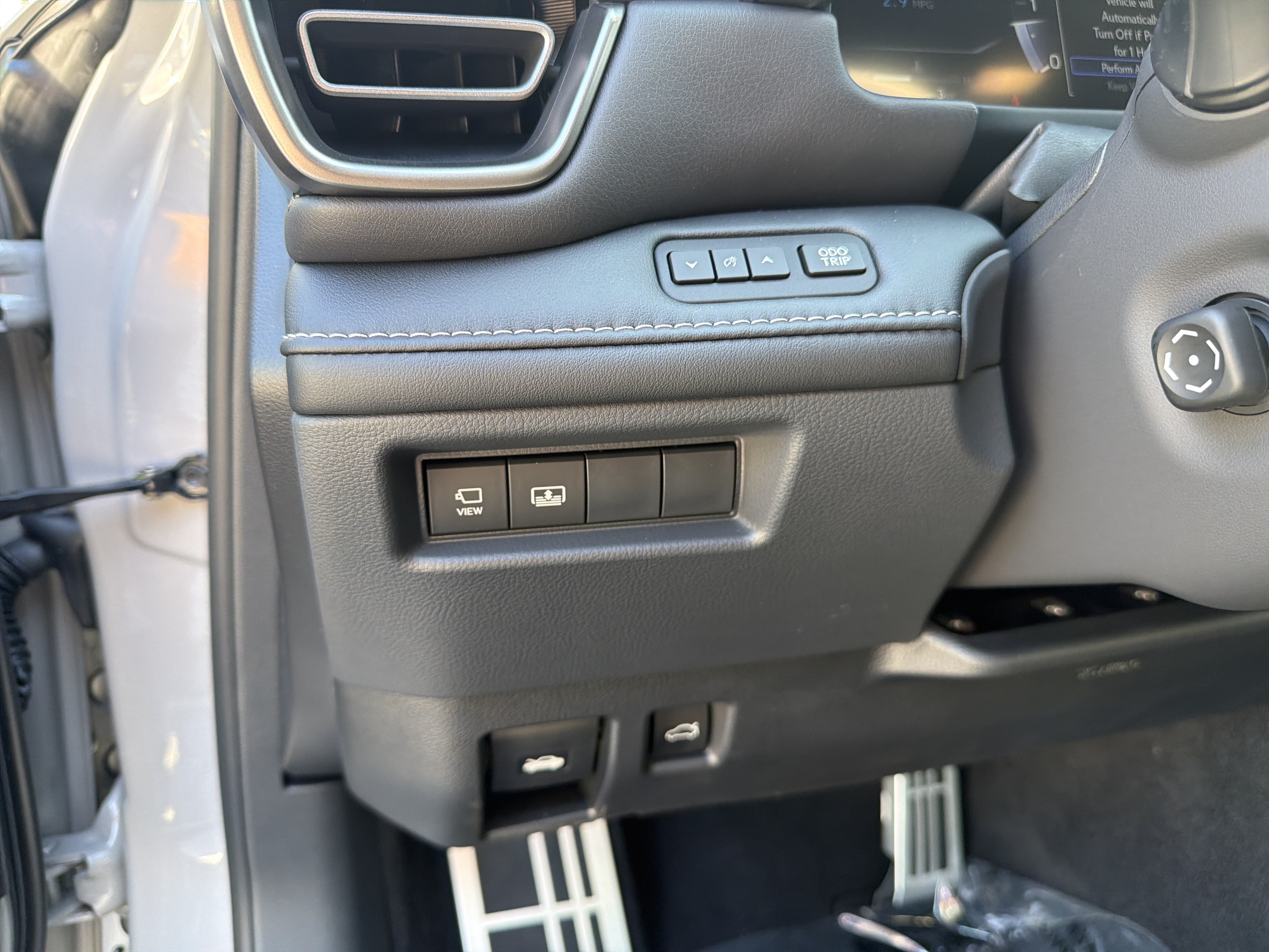 New 2026 Lexus IS 350 F Sport w/ Handling Package RWD image 18