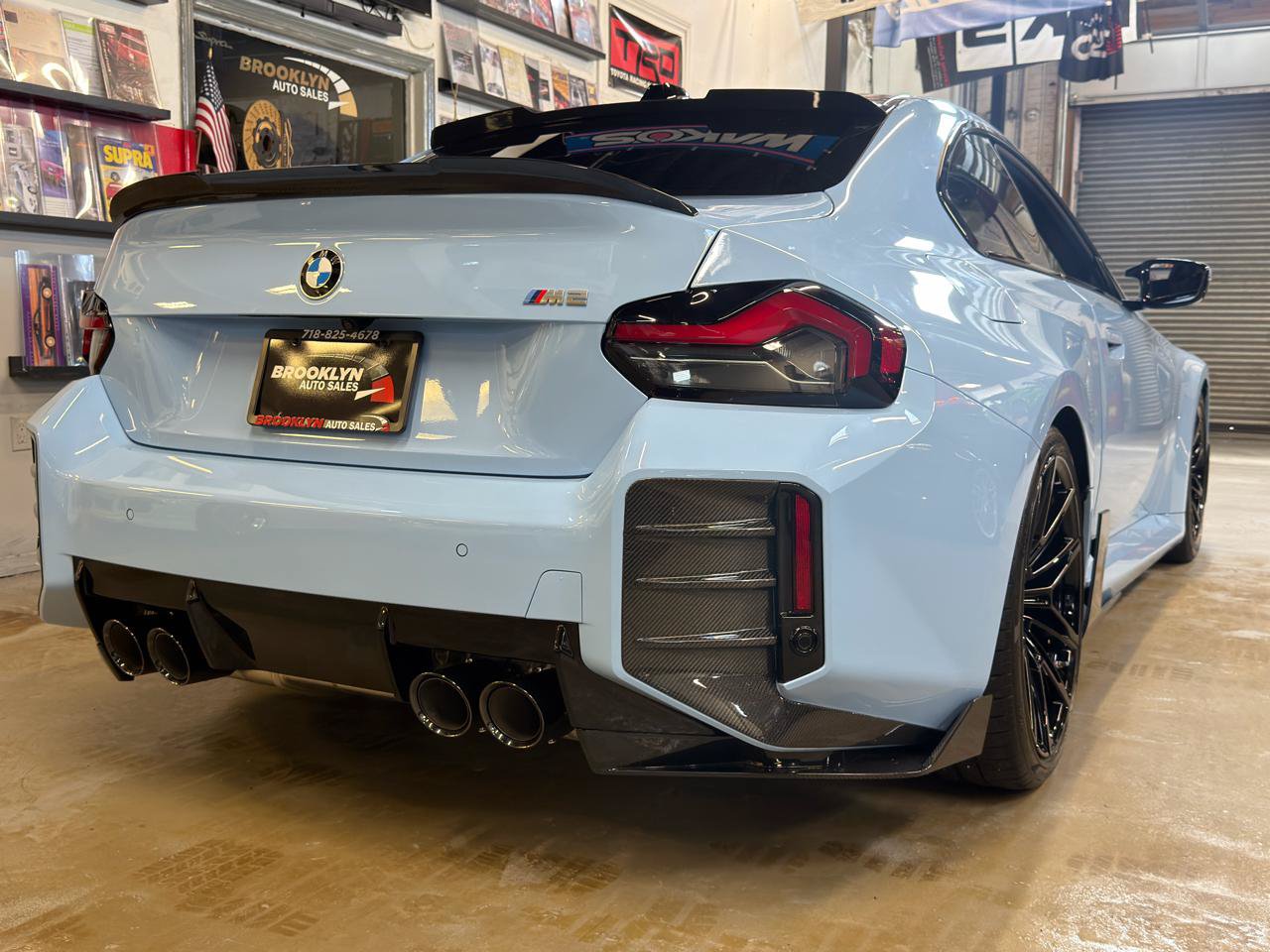 Used 2023 BMW M2 w/ Carbon Package RWD image 6