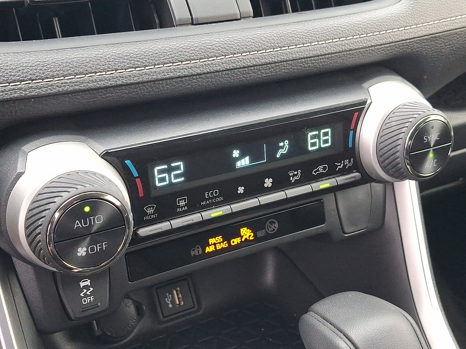 Certified 2025 Toyota RAV4 LE AWD/4WD image 16