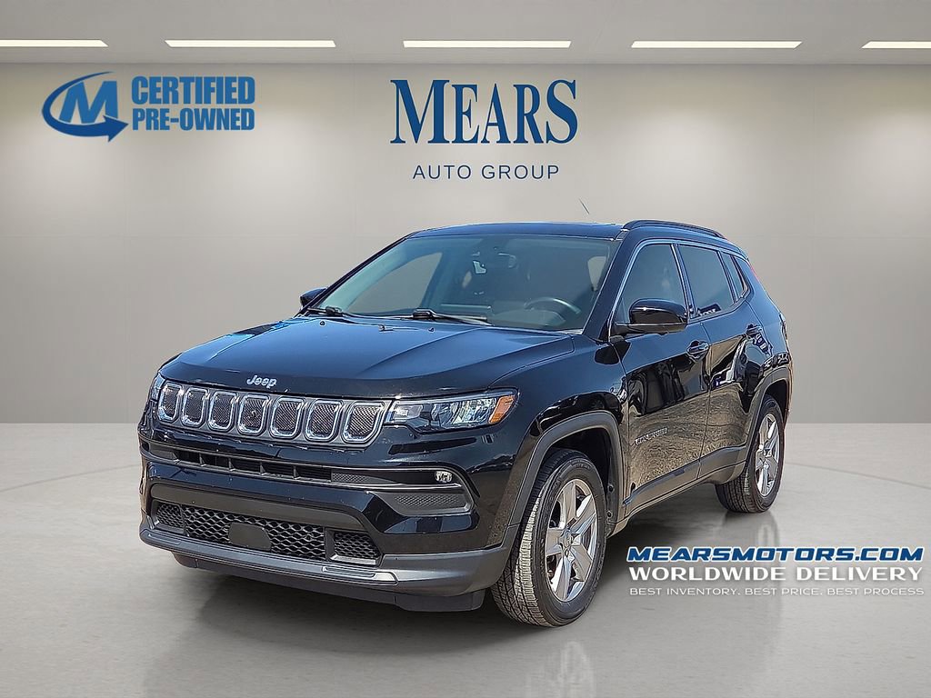 Used 2022 Jeep Compass Latitude w/ Sun and Sound Group image 1