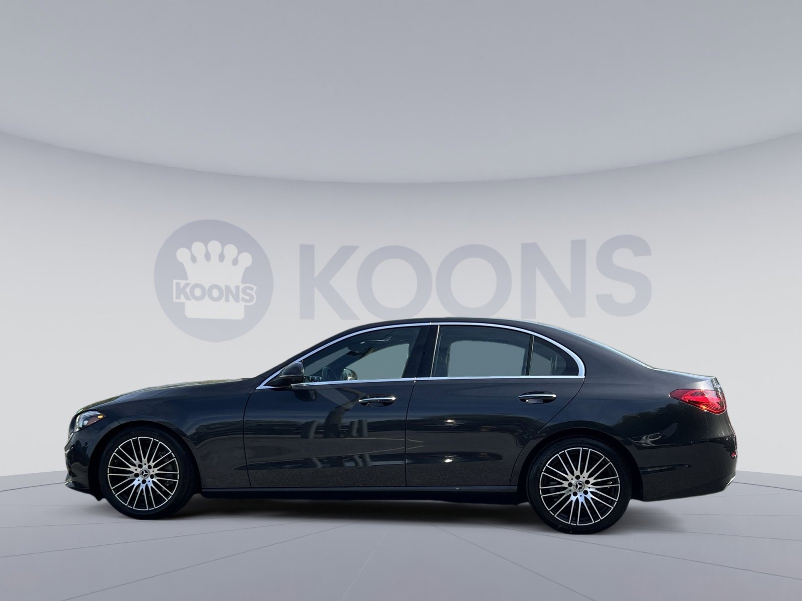 Certified 2022 Mercedes-Benz C 300 4MATIC Sedan image 2