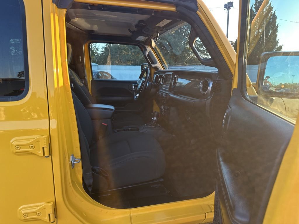 Used 2021 Jeep Wrangler Unlimited Sahara image 12