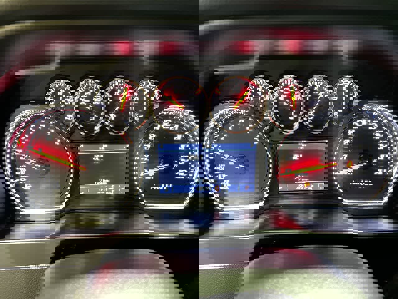 Used 2019 Chevrolet Silverado 1500 RST AWD/4WD image 16