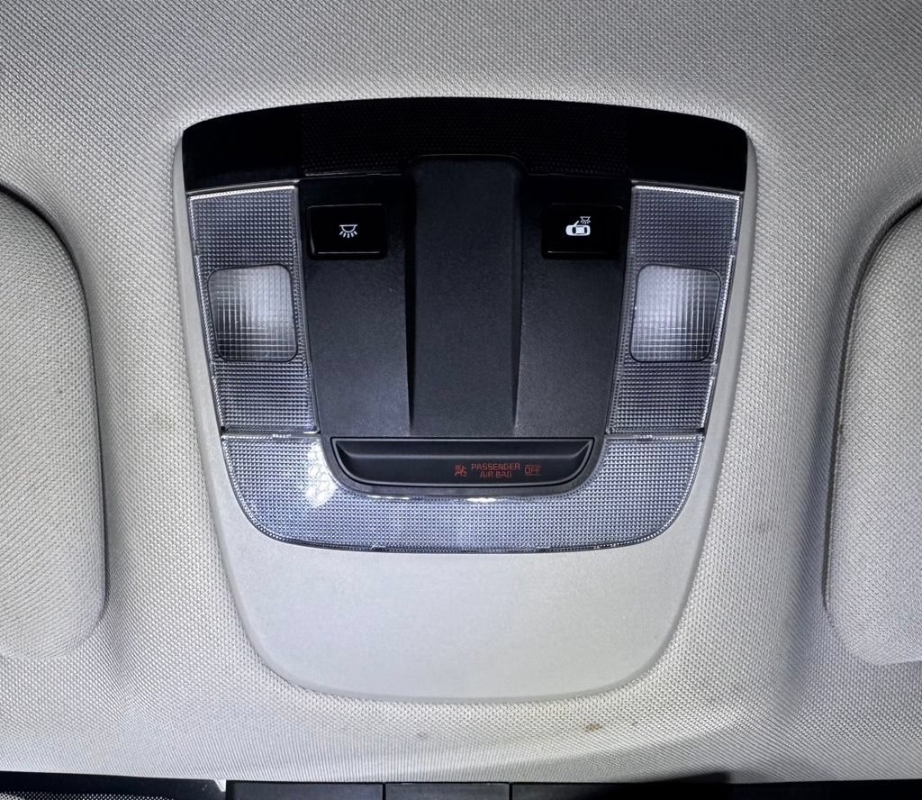 Used 2023 Kia Sorento LX AWD/4WD image 36