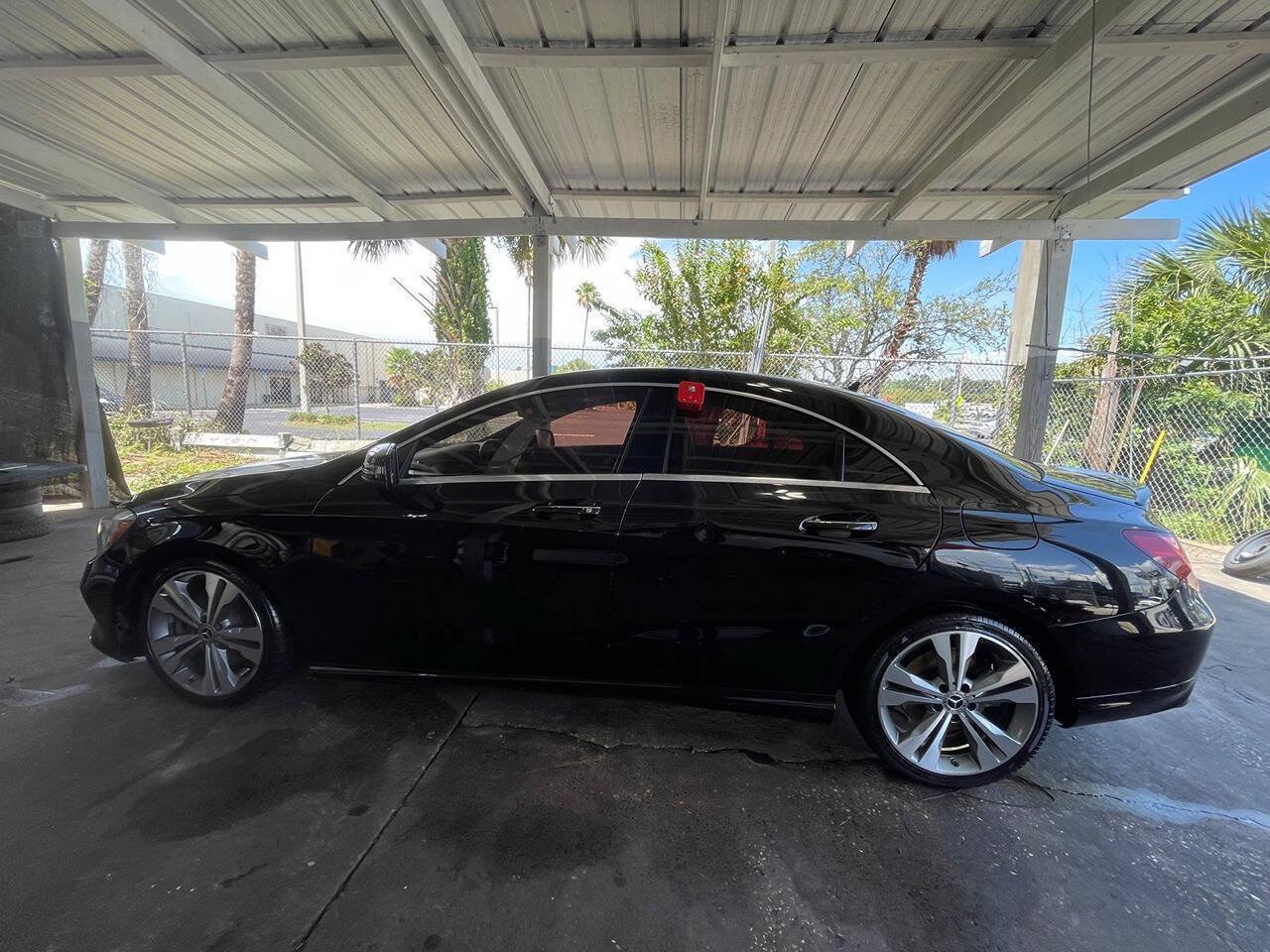 Used 2018 Mercedes-Benz CLA 250 4MATIC image 5