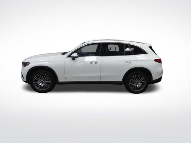 Used 2024 Mercedes-Benz GLC 300 image 2