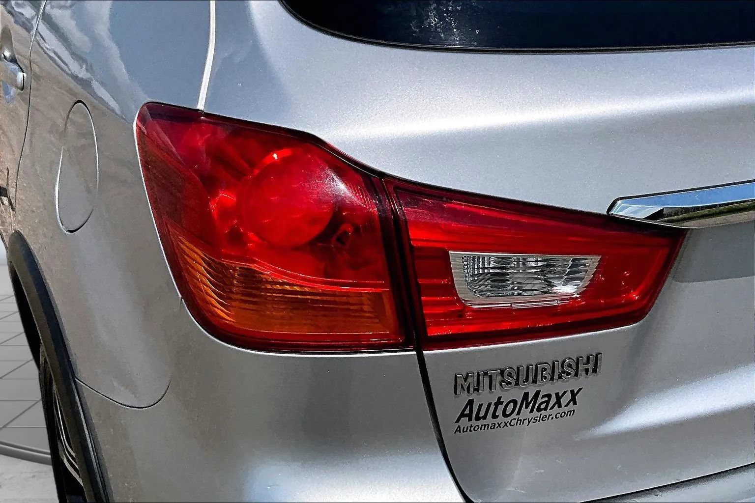 Used 2019 Mitsubishi Outlander Sport ES FWD image 23