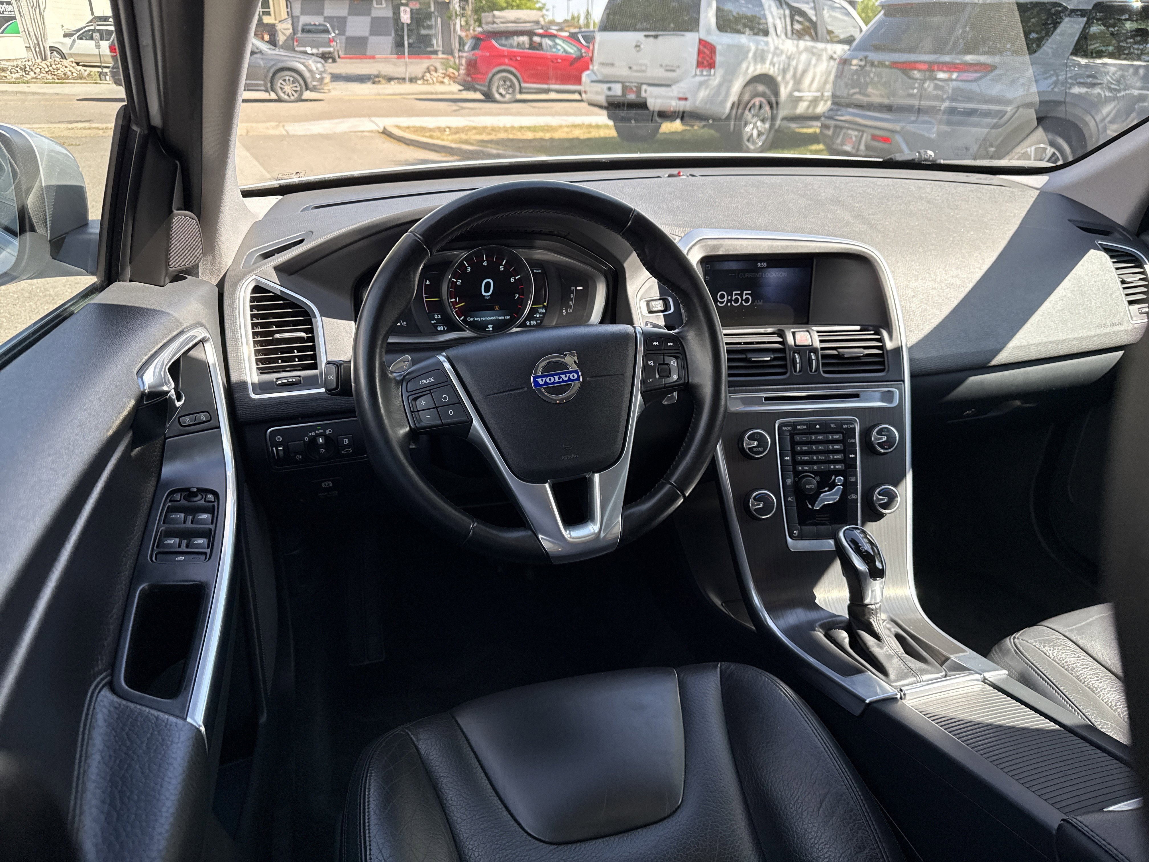 Used 2014 Volvo XC60 T6 AWD/4WD image 16