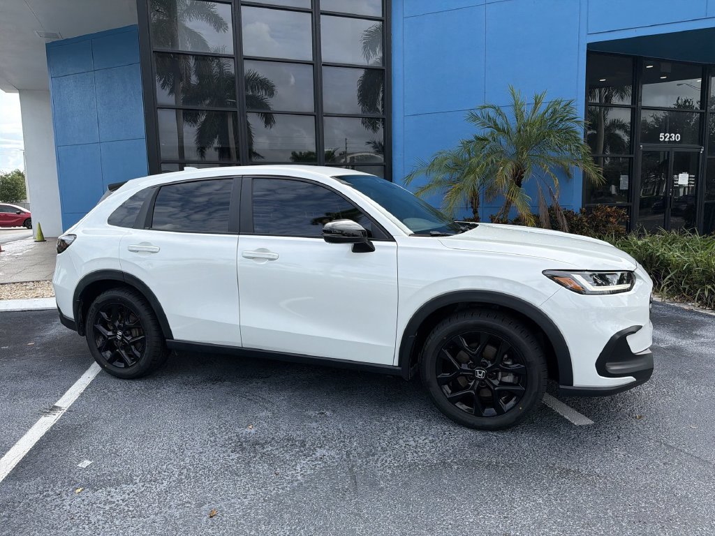 Certified 2024 Honda HR-V Sport image 29