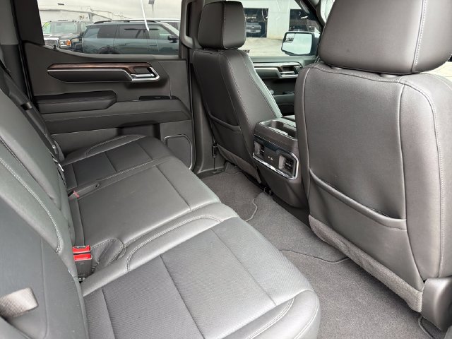 Used 2023 GMC Sierra 1500 SLT w/ SLT Premium Package AWD/4WD image 27