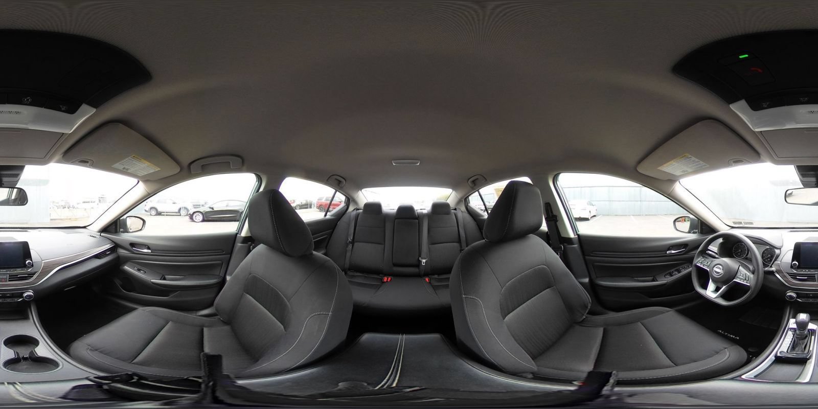 Used 2025 Nissan Altima 2.5 SV FWD image 42