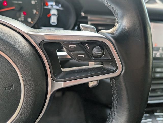 Used 2018 Porsche Macan image 31