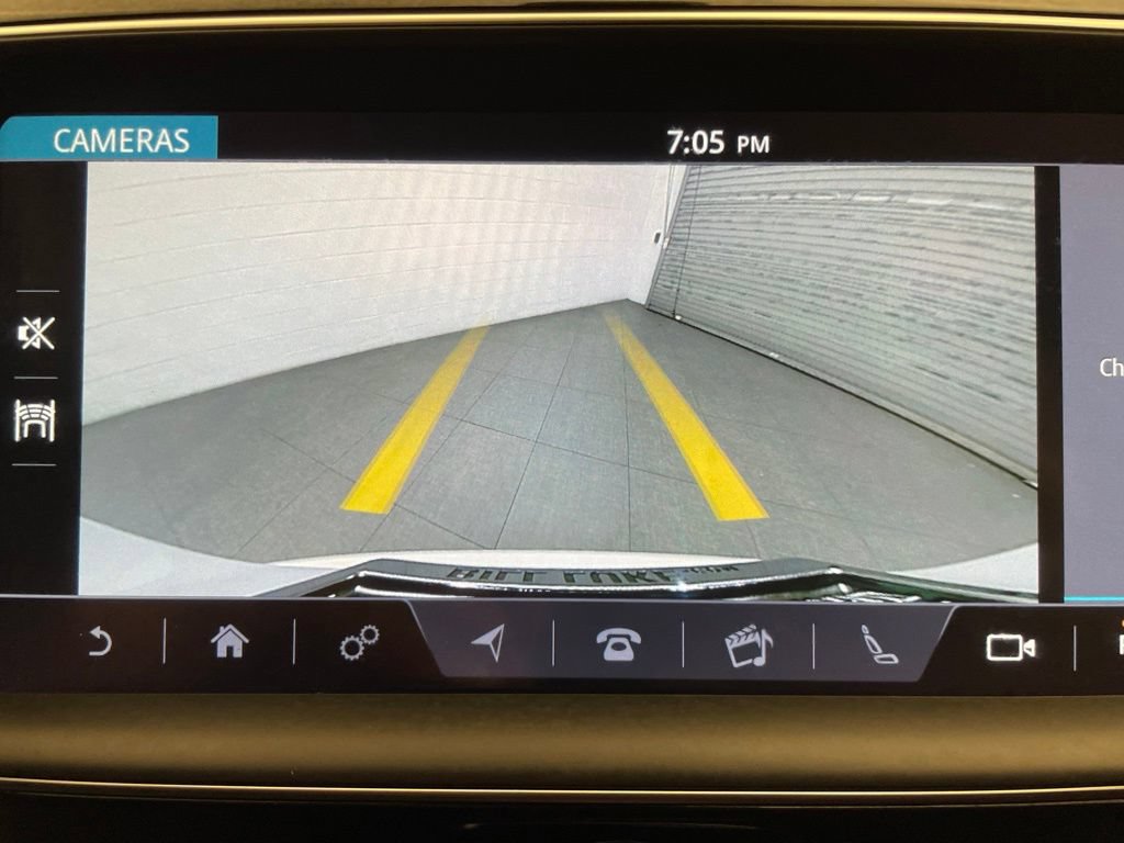Used 2020 Jaguar F-PACE S AWD/4WD image 16