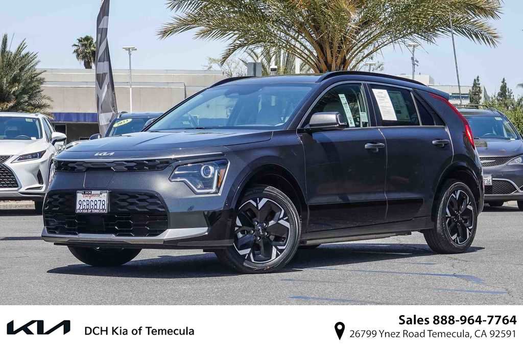 Certified 2023 Kia Niro Wind