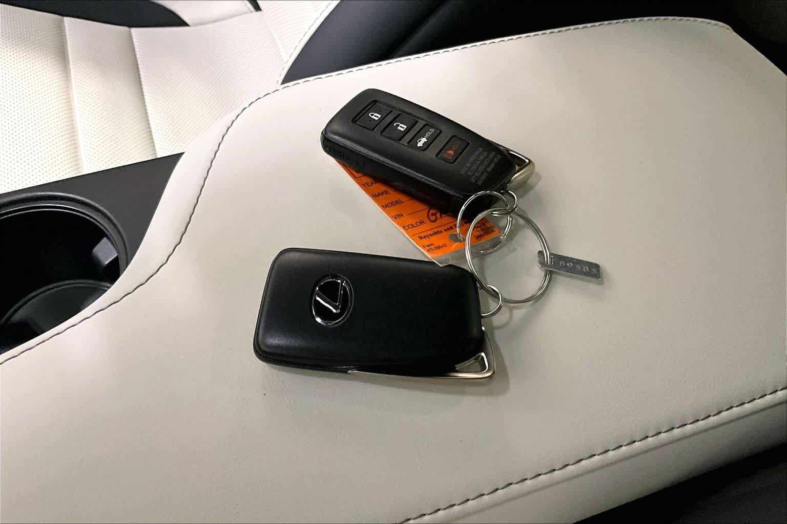 Used 2025 Lexus IS 350 F Sport AWD/4WD image 35