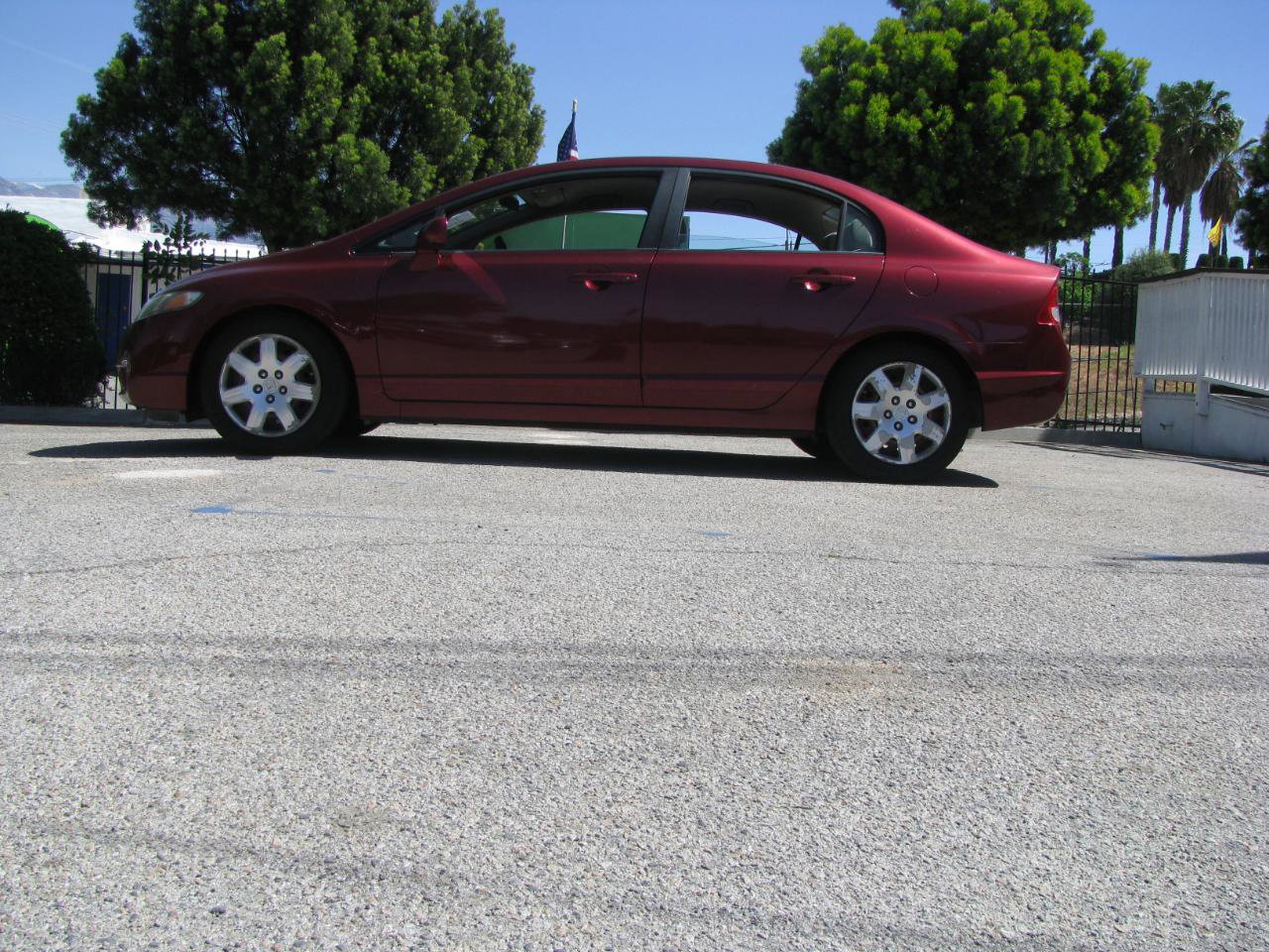 Used 2010 Honda Civic LX image 1