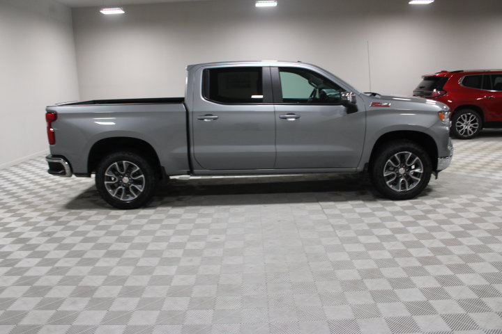 New 2026 Chevrolet Silverado 1500 LT AWD/4WD image 12