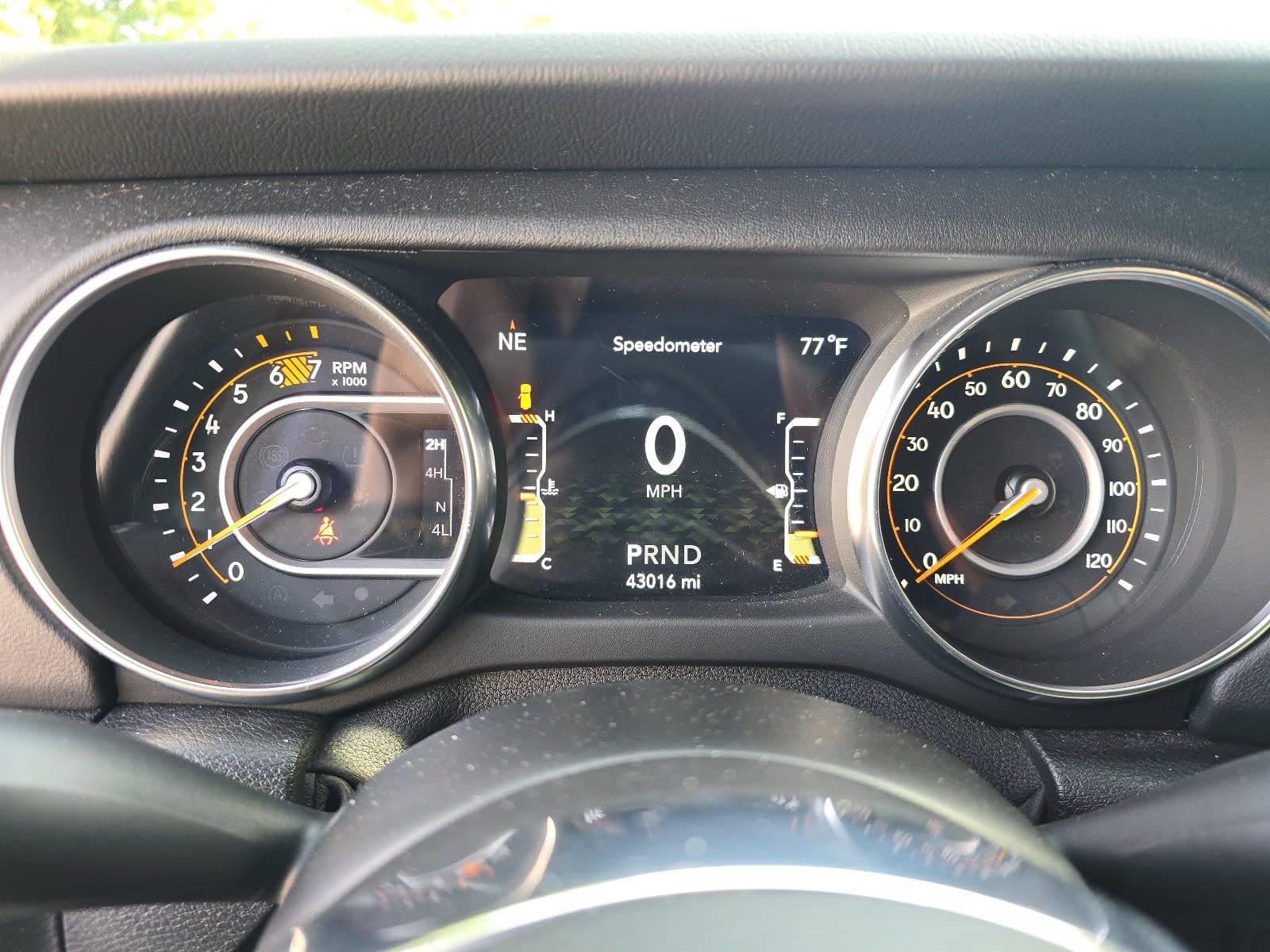 Used 2021 Jeep Wrangler Unlimited Sahara AWD/4WD image 15