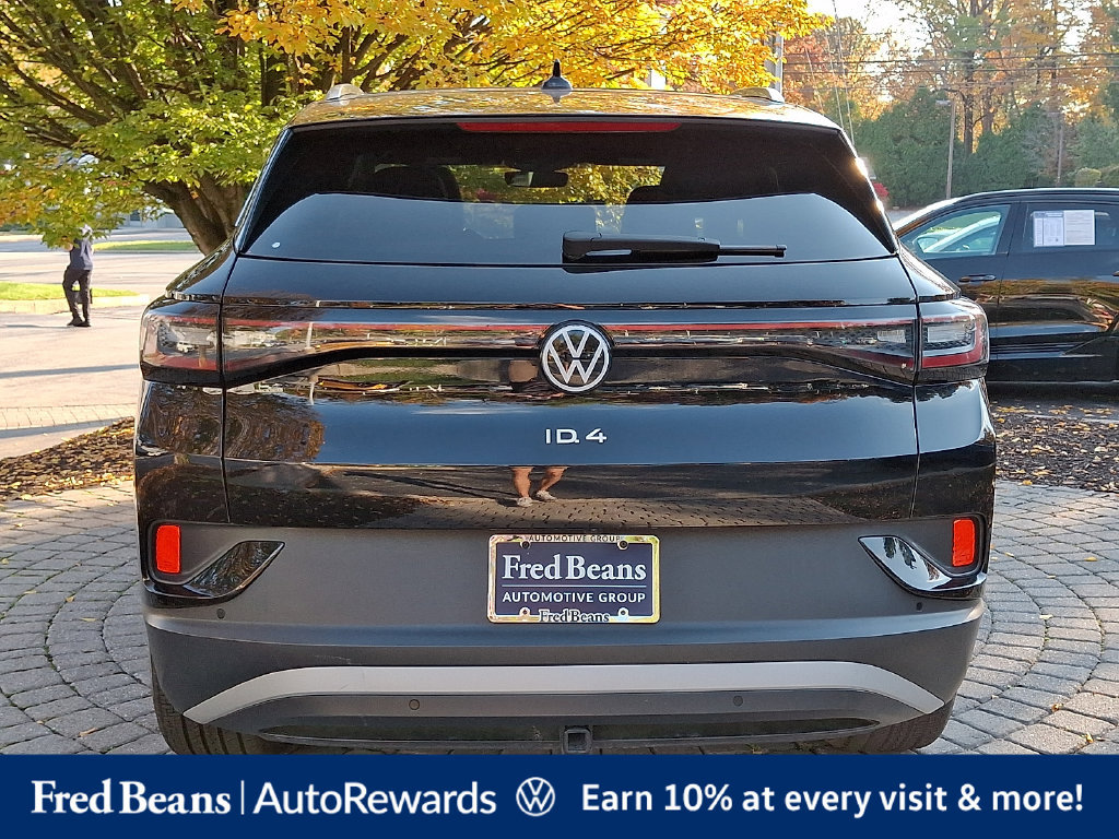 Certified 2023 Volkswagen ID.4 Pro S Plus AWD/4WD image 6