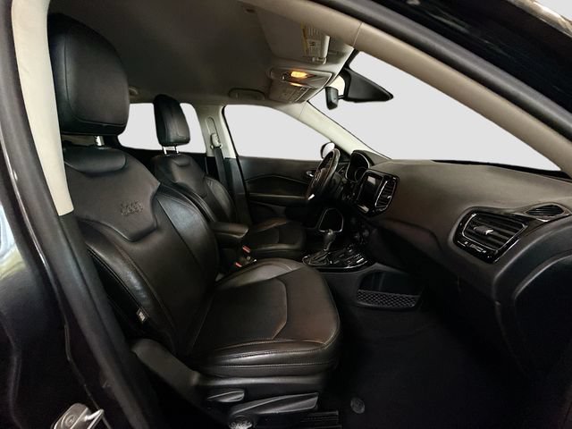 Used 2019 Jeep Compass Limited AWD/4WD image 28