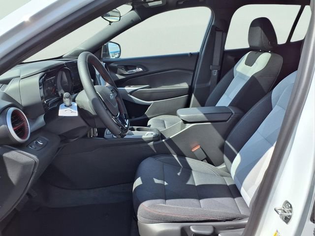 New 2026 Chevrolet Trax RS w/ Sunroof Package image 18
