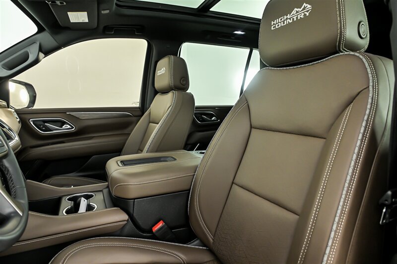 Used 2023 Chevrolet Tahoe High Country AWD/4WD image 17