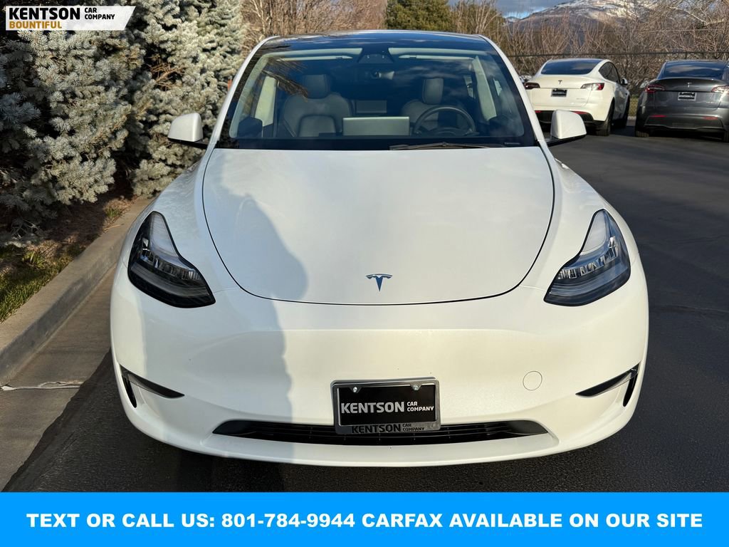 Used 2023 Tesla Model Y Long Range image 2