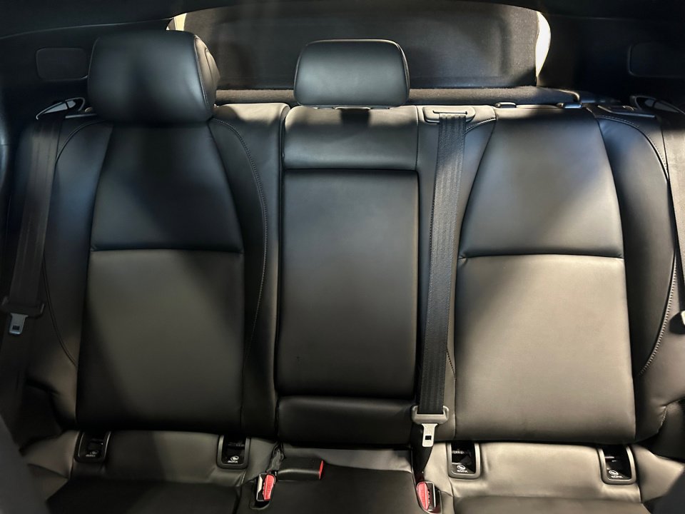 Used 2019 MAZDA MAZDA3 Hatchback w/ Preferred Package image 14