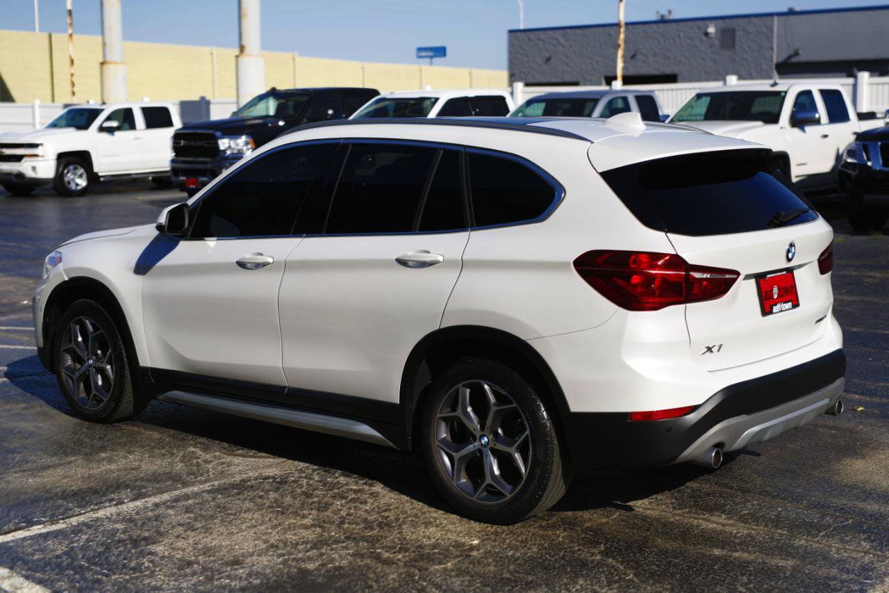 Used 2018 BMW X1 xDrive28i AWD/4WD image 14