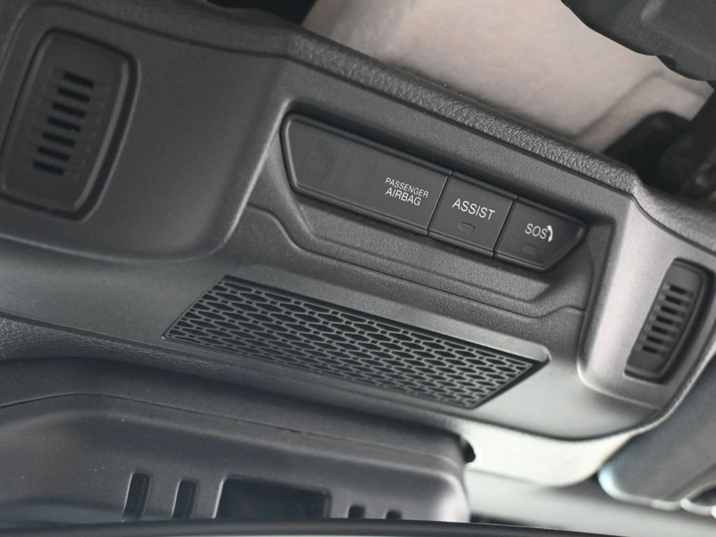 Used 2024 Jeep Gladiator Sport w/ Premium Package image 18