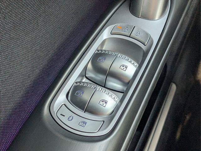 New 2026 Genesis GV60 RWD image 31