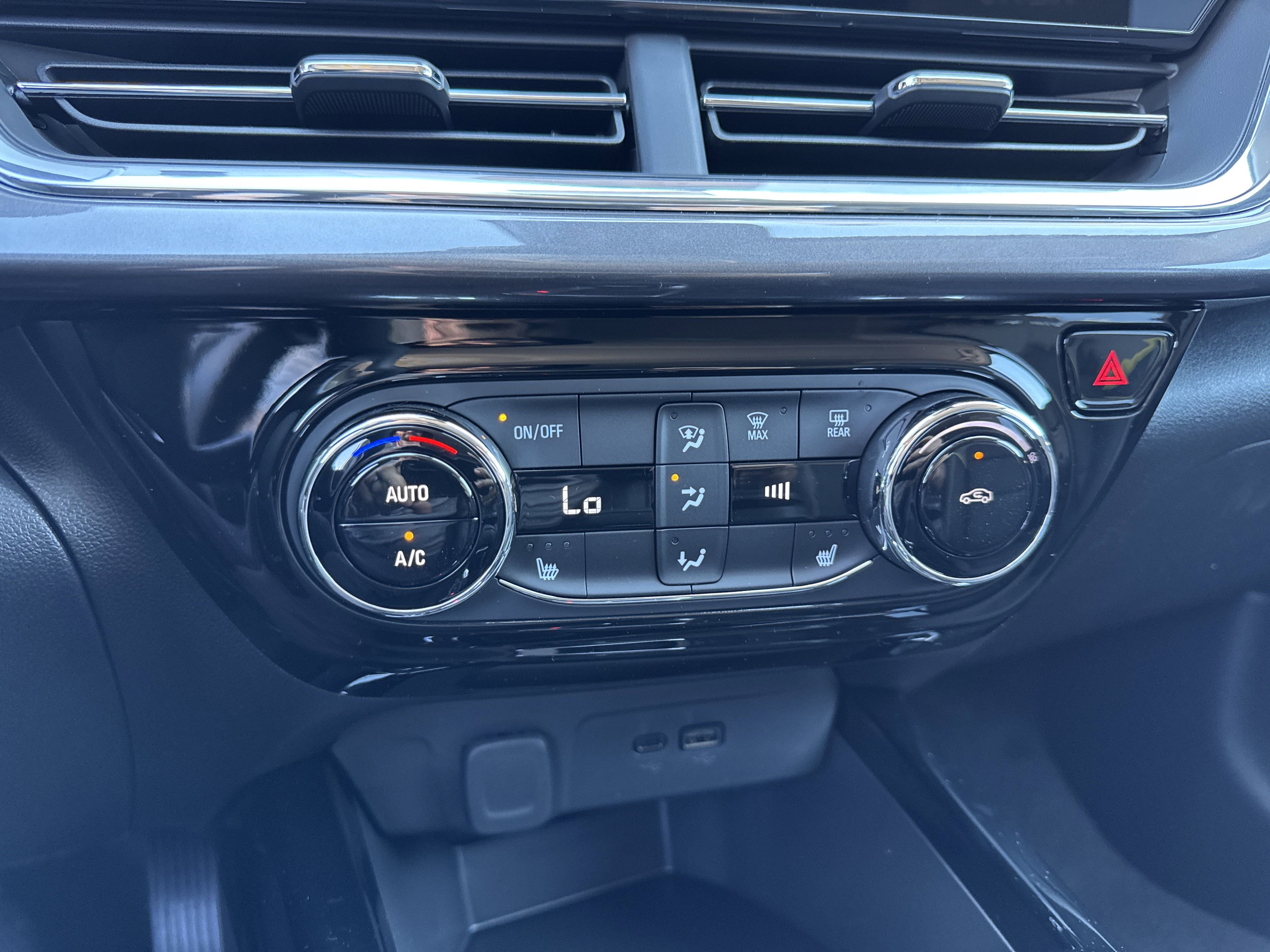 New 2025 Chevrolet Trax ACTIV w/ Driver Confidence Package image 25