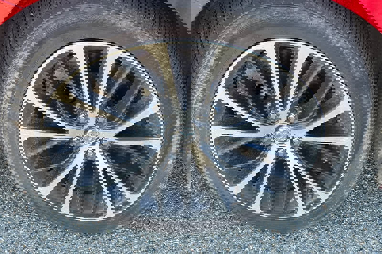 Used 2019 Toyota Camry SE w/ Convenience Package image 10