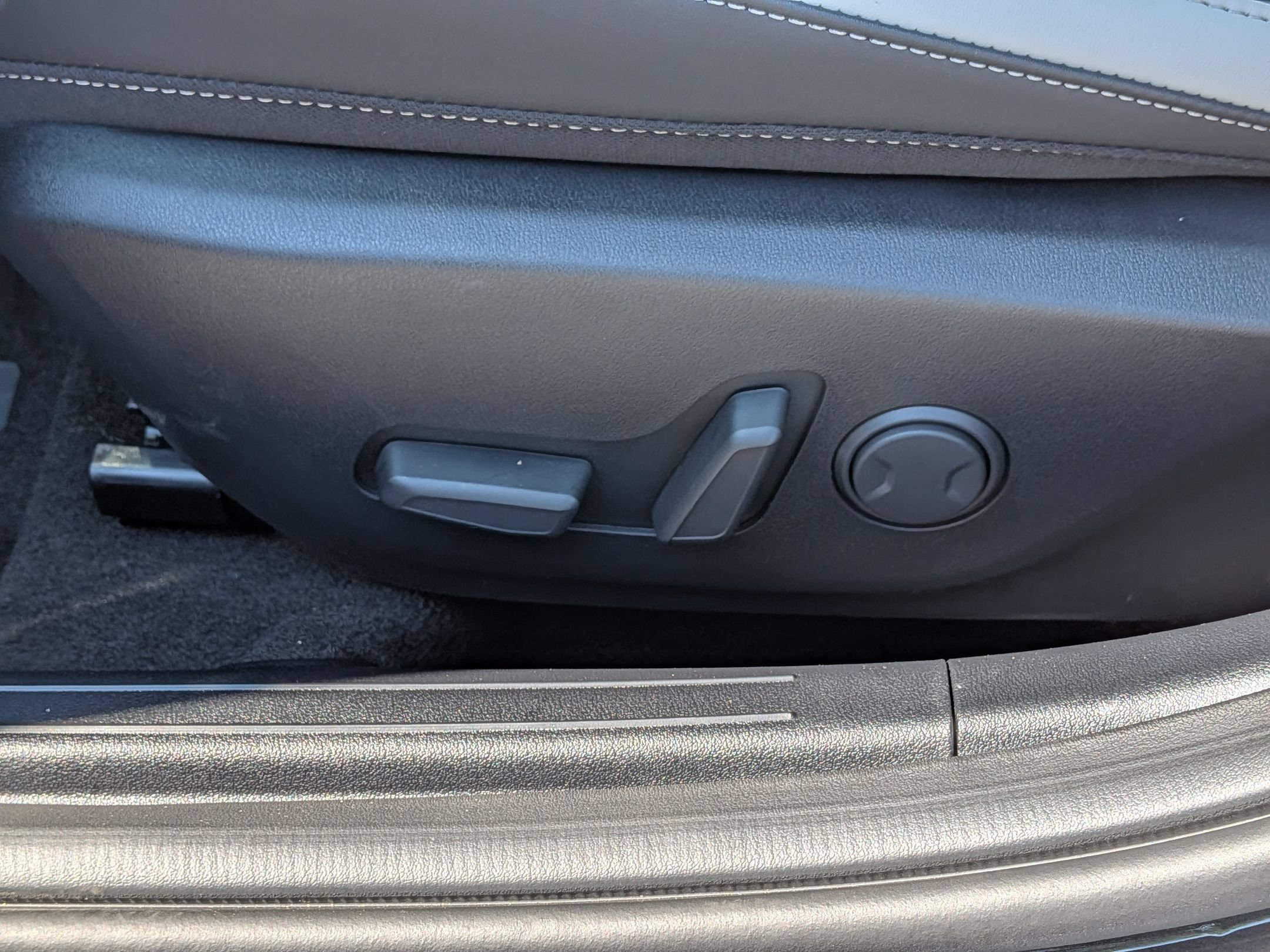 New 2026 Kia K4 GT-Line Turbo w/ GT-Line Sunroof Package FWD image 15