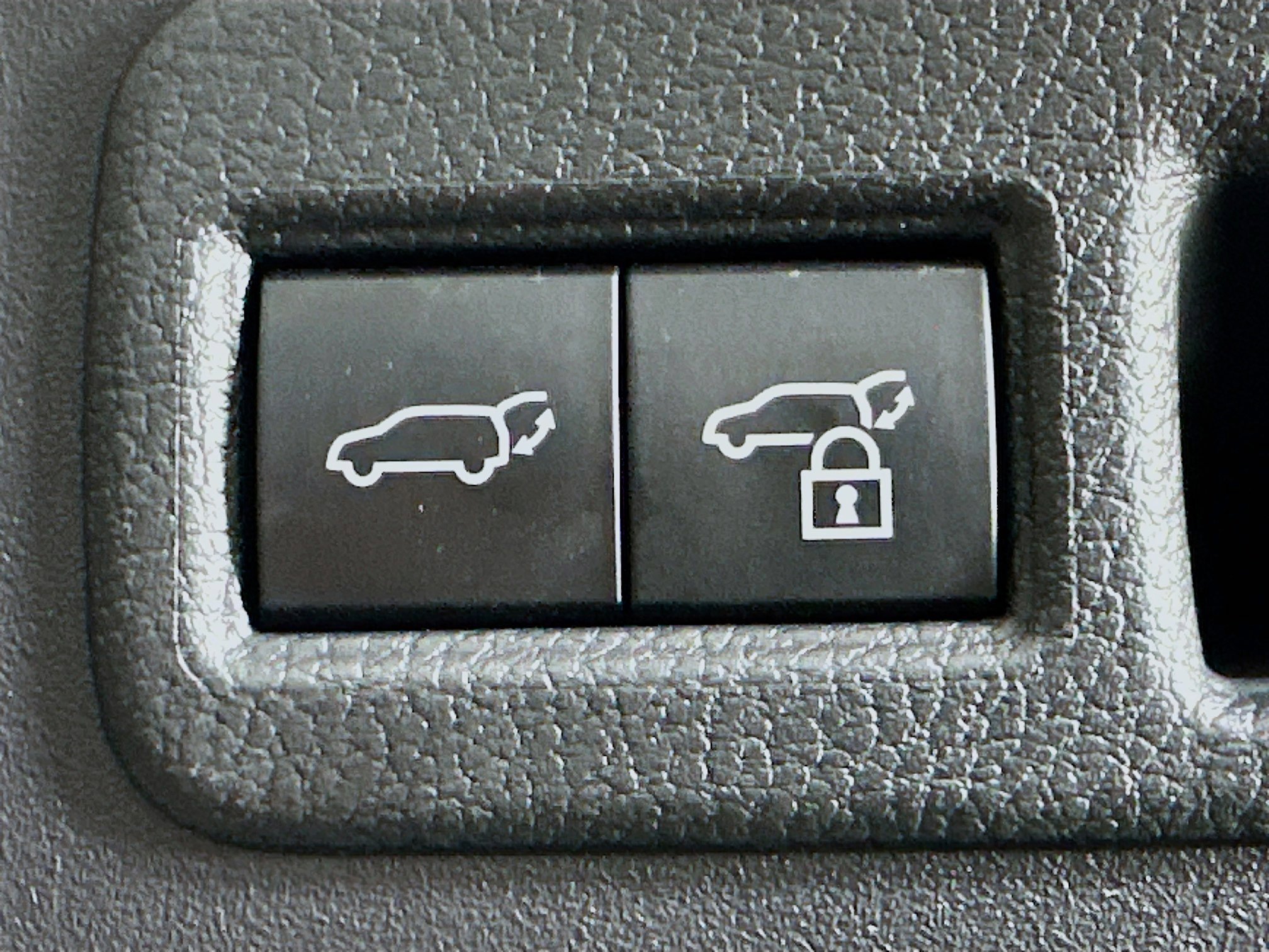 Used 2024 Toyota bZ4X XLE w/ Weather Package image 30