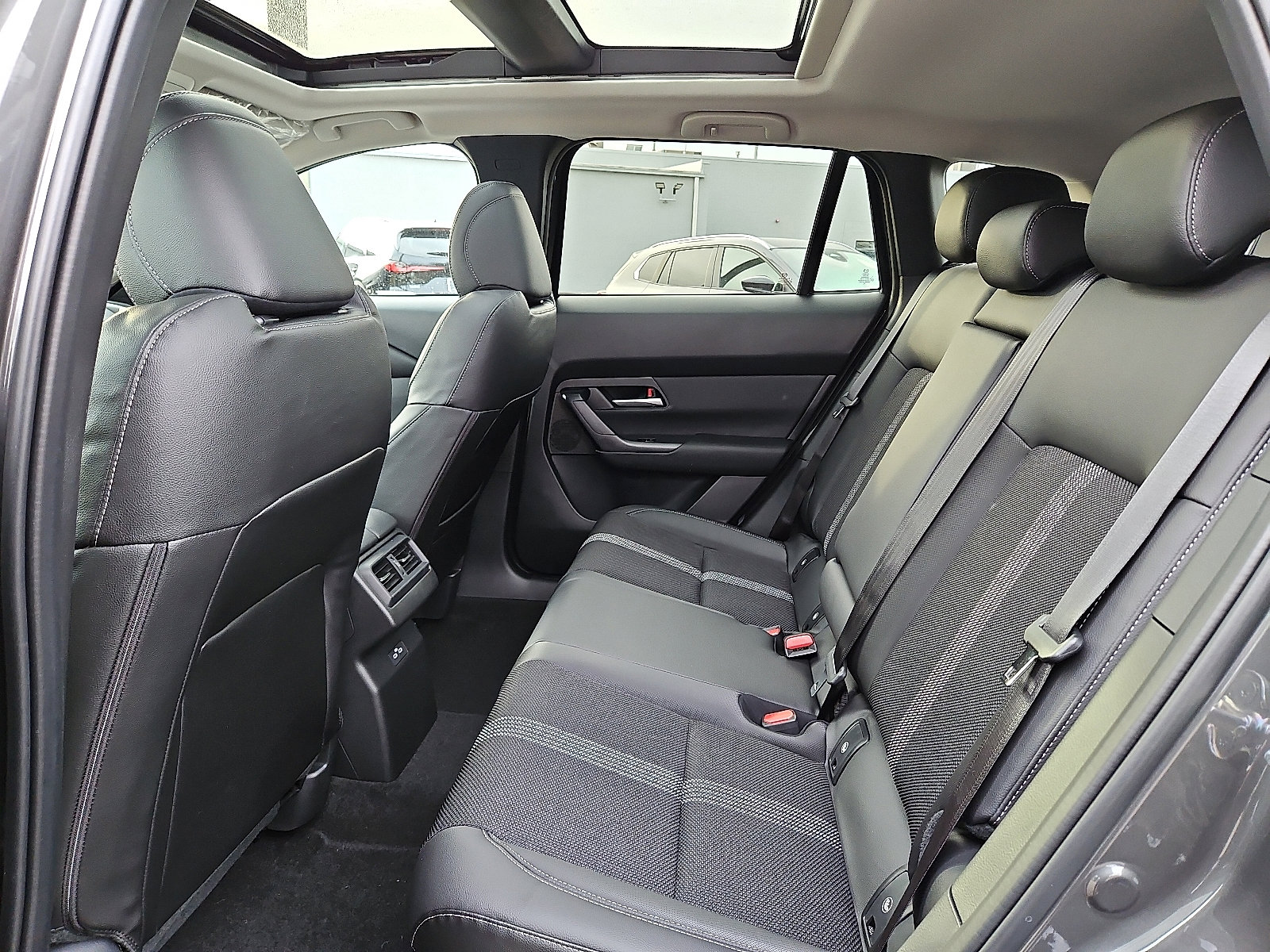 New 2026 MAZDA CX-50 2.5 Hybrid w/ Cargo Package image 7