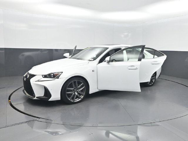 Used 2019 Lexus IS 300 F Sport w/ F Sport Package RWD image 30