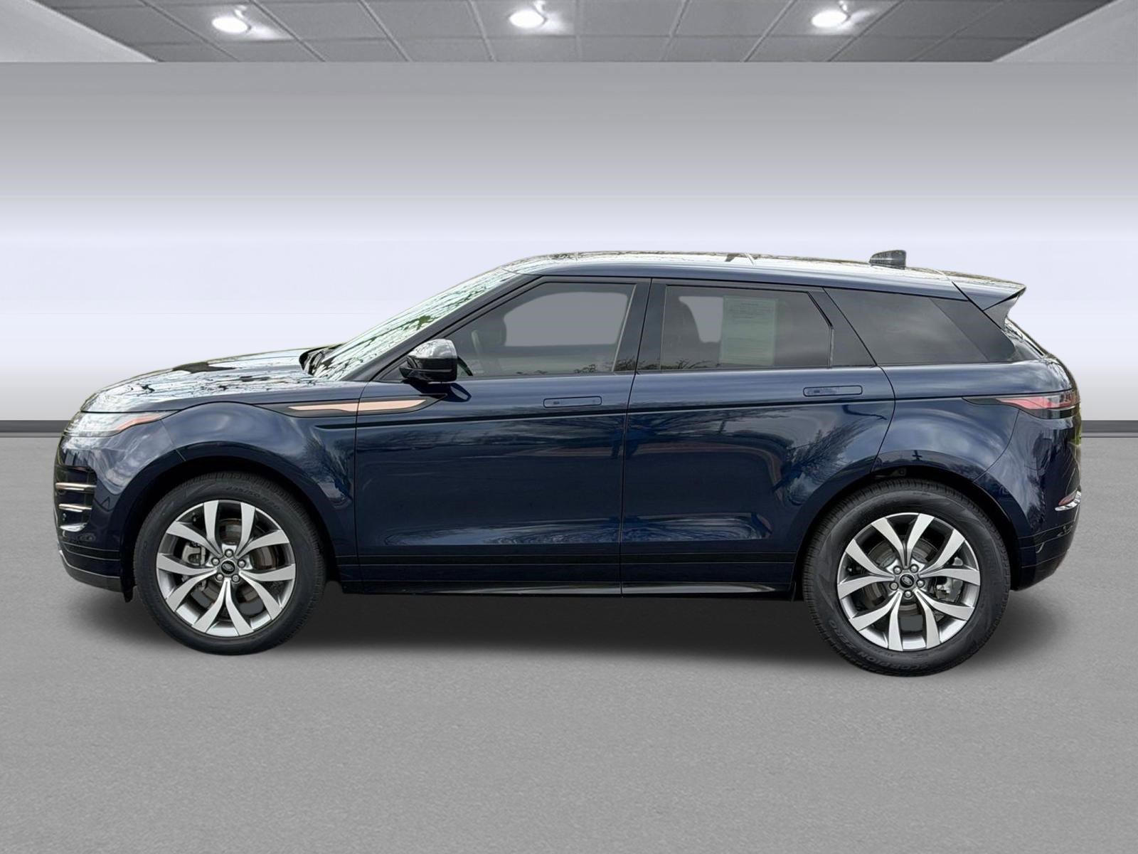 Used 2023 Land Rover Range Rover Evoque R-Dynamic S image 2