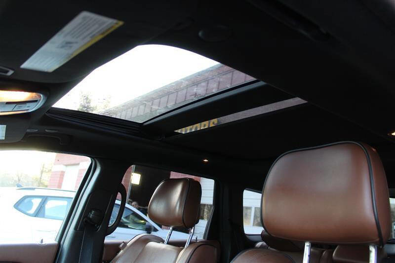 Used 2021 Jeep Grand Cherokee Overland image 25