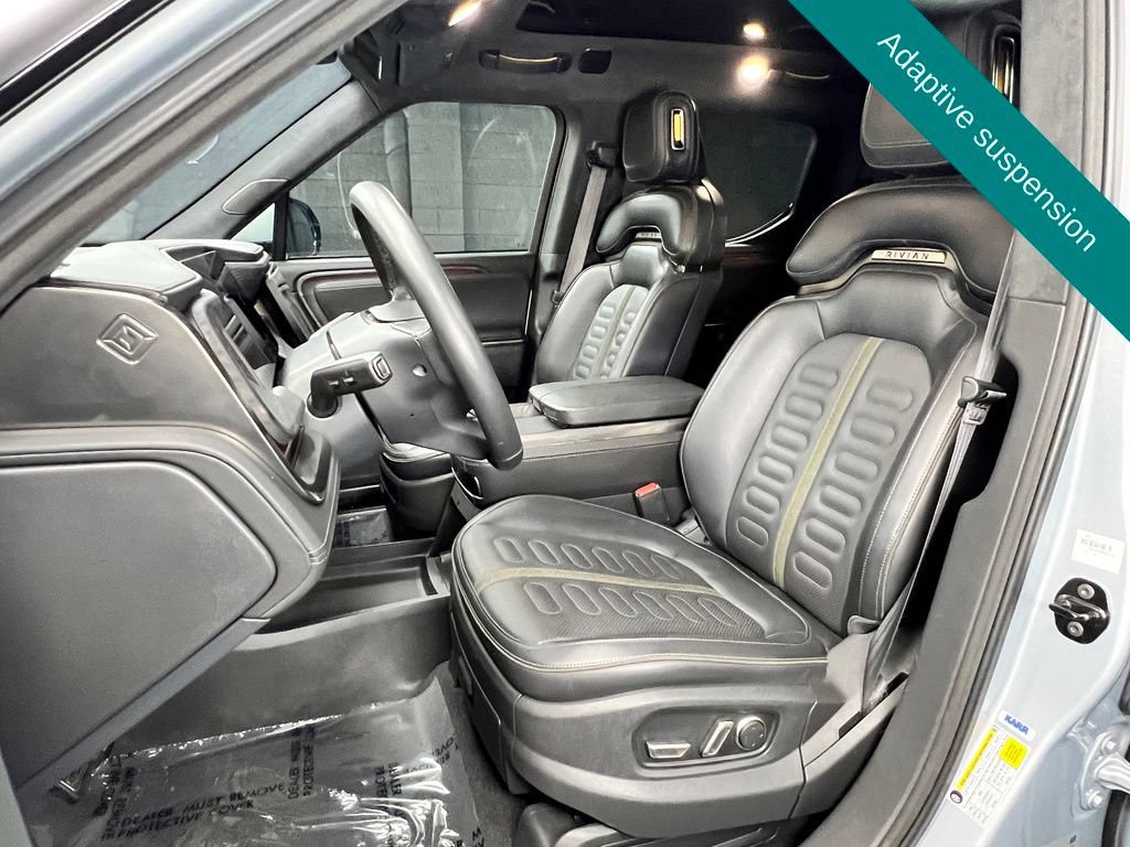 Used 2024 Rivian R1T Adventure AWD/4WD image 7