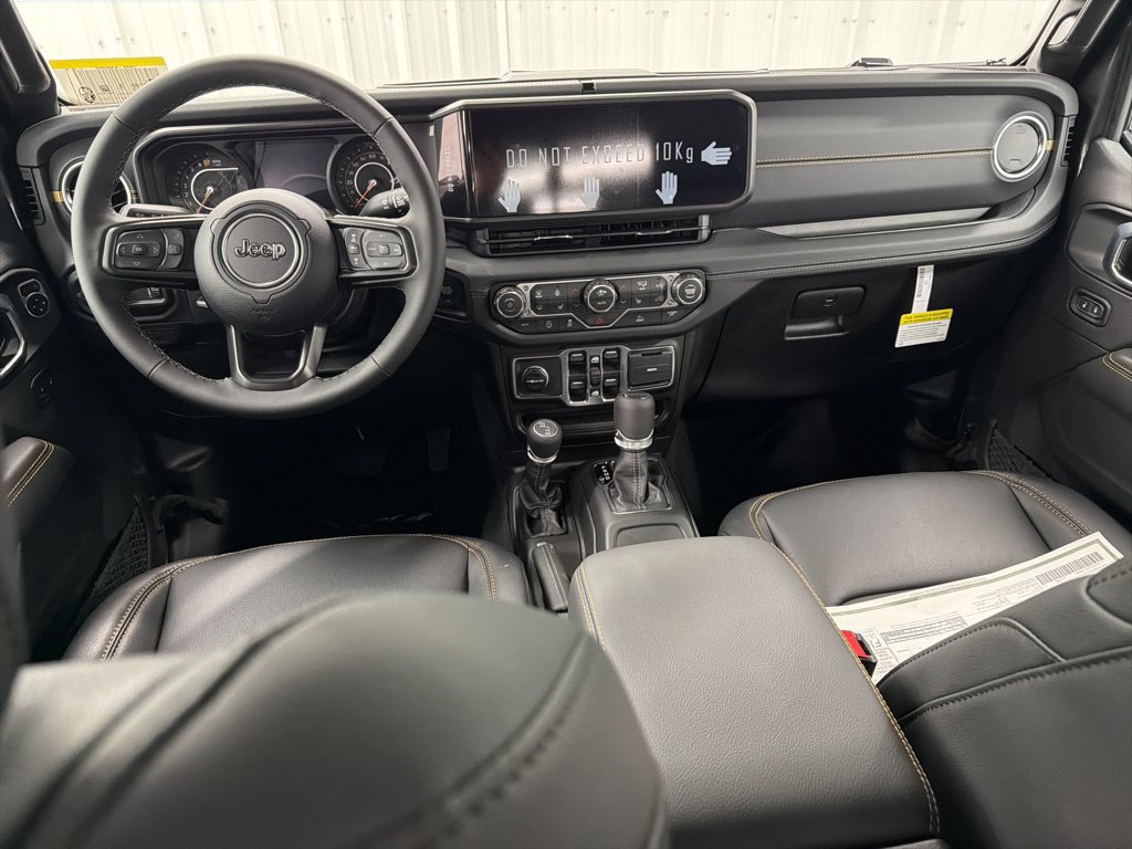 New 2026 Jeep Gladiator Sport AWD/4WD image 13