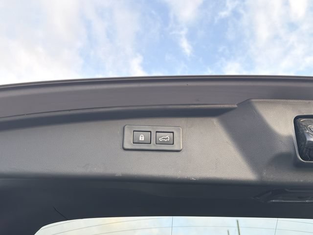 Used 2024 Subaru Outback Limited AWD/4WD image 15