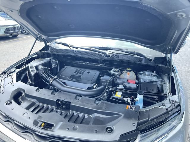 Certified 2024 Chevrolet Blazer LT w/ Convenience Package FWD image 28